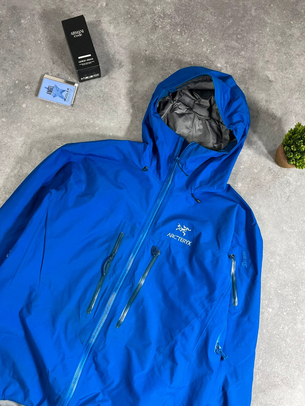 Kurtka Arc’teryx Alpha SV Gore-Tex Jacket Trekking Outdoor Arcteryx  Luxury 4