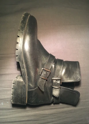 Bottines noires en cuir Minelli , marque: Minelli, état: Très bon état, taille: 39, 25,00 €, 26,95 € Protection acheteurs incluse