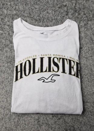 T-shirt Hollister blanc manches longues – logo poitrine – Taille XS (femme), marque: Hollister, état: Très bon état, taille: XS / 34 / 6, 11,00 €, 12,25 € Protection acheteurs incluse