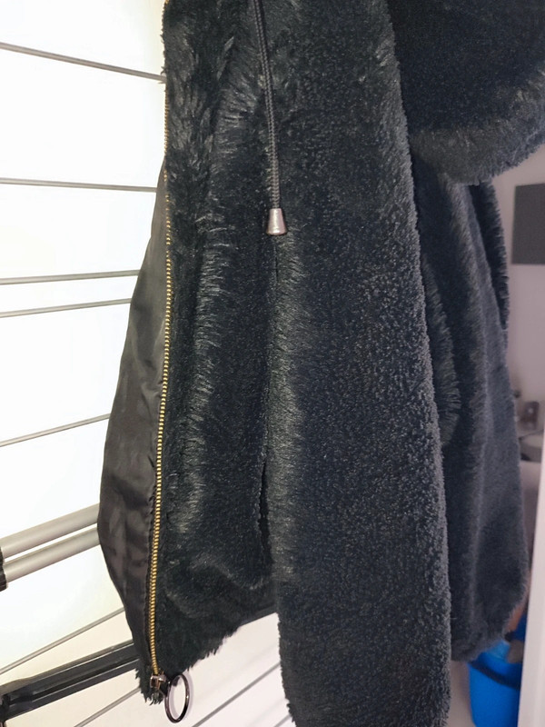 Veste fourrure chaude Jennyfer noire