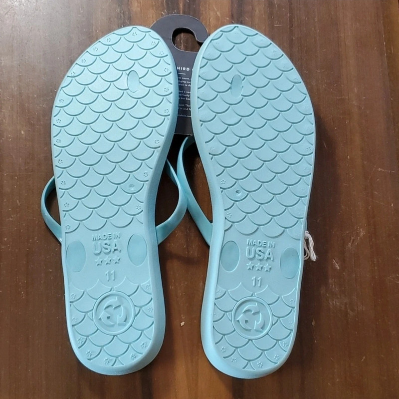 Third Oak Flip Flop Size 11 Sandals Baby Blue USA Recycled Recyclable Rubber 2