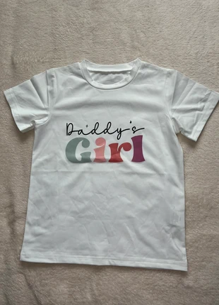 🌈 T-shirt Daddy’s Girl – 5/6 ans – Trop mignon et plein d’amour ! 👧, état: Très bon état, taille: 5 ans / 110 cm, 4,00 €, 4,90 € Protection acheteurs incluse