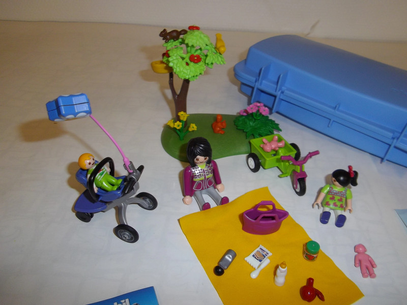 Playmobil 9103 Valisette Pique-Nique en Famille …