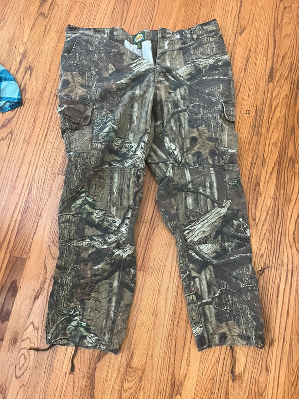 Camo pants 1