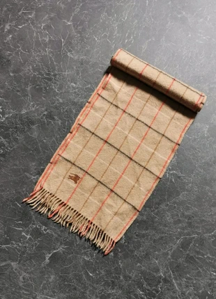 Echarpe Burberry Vintage Rouge et Beige Unisex Enfant Laine, marke: Burberry, zustand: Sehr gut, 39,90 €, 42,60 € beinhaltet Vinted-Käuferschutz Pro