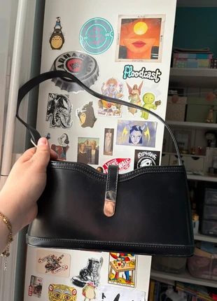 Sac épaule en cuir noir vintage, marque: Inconnu, état: Très bon état, 10,00 €, 11,20 € Protection acheteurs incluse