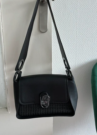 Sac Liu Jo noir porté épaule sac à bandoulière tressé, marque: Liu Jo, état: Neuf sans étiquette, 75,00 €, 79,45 € Protection acheteurs incluse