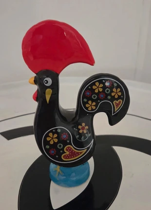 Coq portugais en céramique – Galo de Barcelos coloré – très bon état, marca: menta y lemon, estado: Muito bom, €10.00, €11.20 inclui Proteção do Comprador