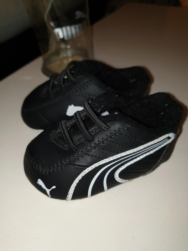 Baskets Bebe Souple Puma Noir Taille 17 Neuves Vinted