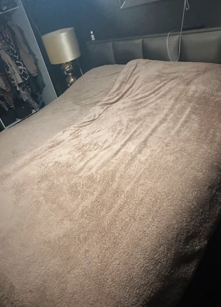 Teddy dekbed 2 stuks 140x220 cm, marque: onbekend, état: Très bon état, taille: Simple (135-150 cm x 200-220 cm), 12,50 €, 13,83 € Protection acheteurs incluse