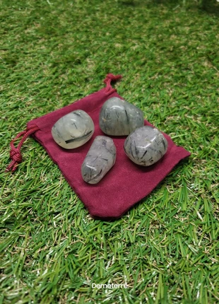 Pierre roulée Préhnite - 1pc, brand: Préhnite, condizioni: Nuovo senza cartellino, €3.50, €4.38 include la Protezione acquisti Pro