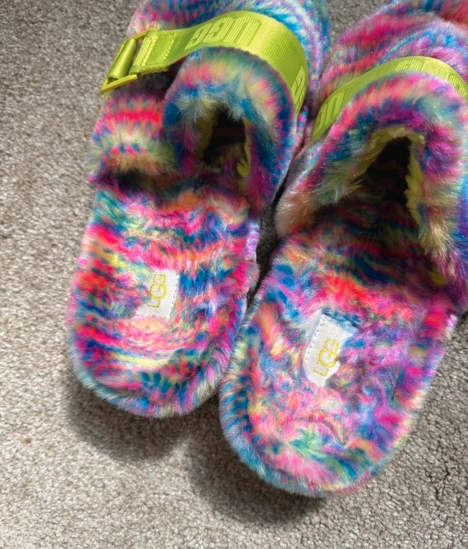 UGG Colorful Fluffy Slippers 2