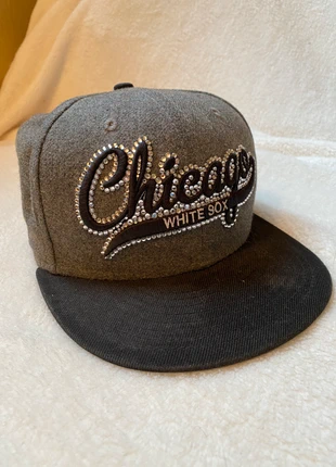 Snapback Swarovski x white sox, marque: New Era, état: Très bon état, 25,00 €, 26,95 € Protection acheteurs incluse