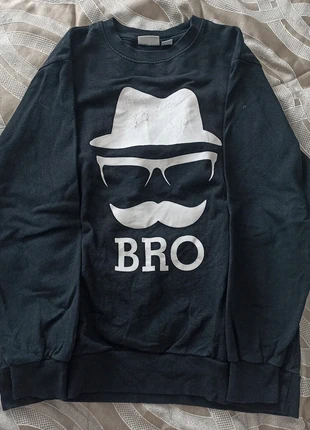 Sweat noir à motifs, merk: BPC, staat: Heel goed, maat: 15 jaar / 170 cm, € 2,00, € 2,80 inclusief Kopersbescherming