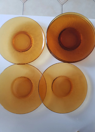 6 assiettes plates ambrées Duralex