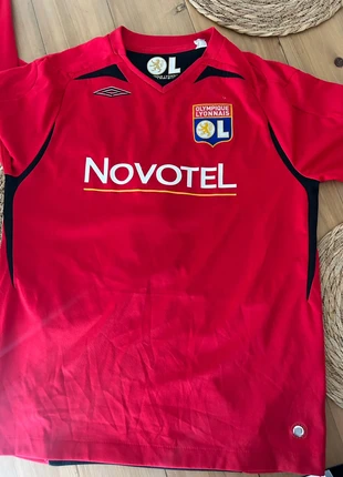 Maillot gardien OL rouge Umbro Coupet #1 Novotel rétro, marque: Umbro, état: Bon état, taille: S, 35,00 €, 37,45 € Protection acheteurs incluse