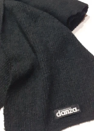 Sciarpa nera in lana cotta, marque: Dimensione Danza, état: Très bon état, 2,00 €, 2,80 € Protection acheteurs incluse
