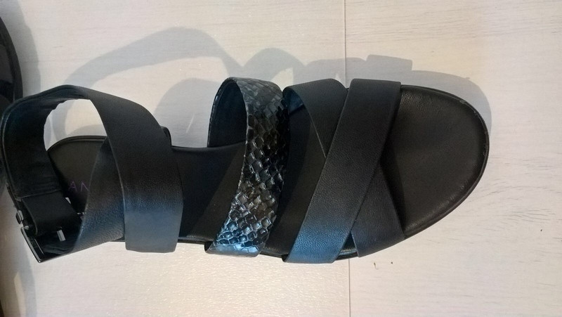 Sandales noires André 5