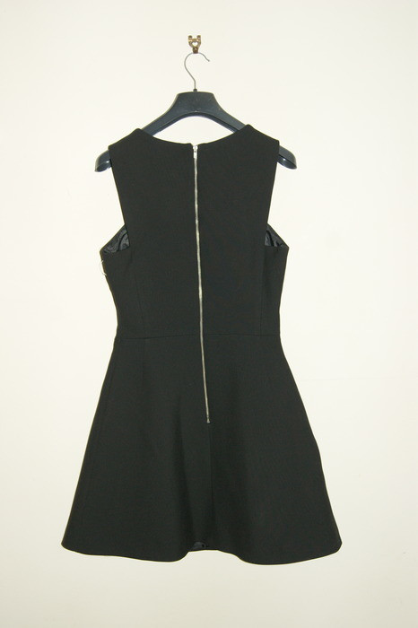 ZARA - robe noire - taille S - jamais portée - neuve 2