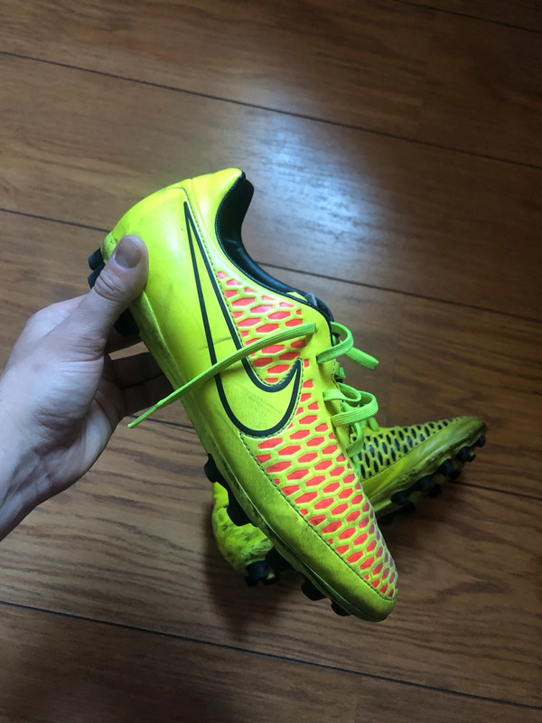 Nike clearance magista collection