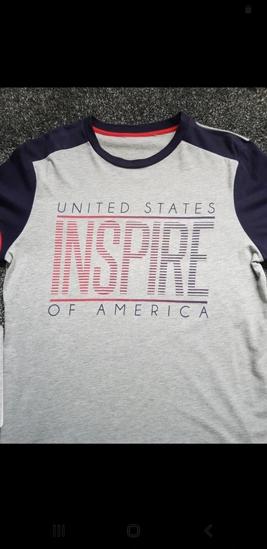Tee shirt taille M find
Impeccable - photo numéro 4