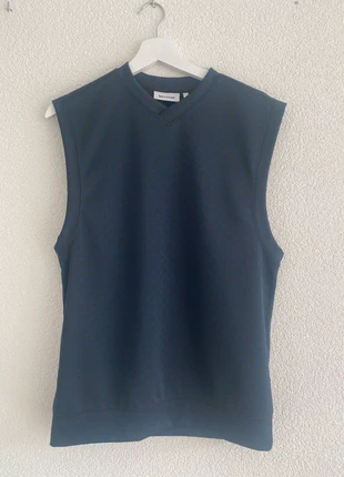 Weekday top gillet size XS checkerd print, merk: Weekday, staat: Nieuw zonder prijskaartje, maat: XS / 34 / 6, € 10,00, € 11,20 inclusief Kopersbescherming