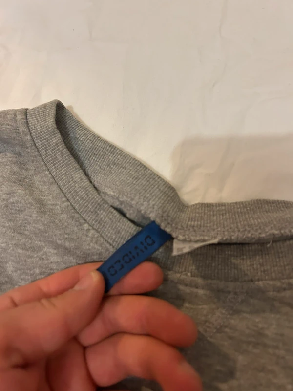 Pull gris divided - photo numéro 7