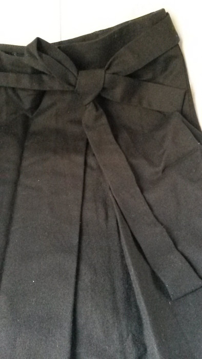 Jupe noire en laine Zara Taille M 3