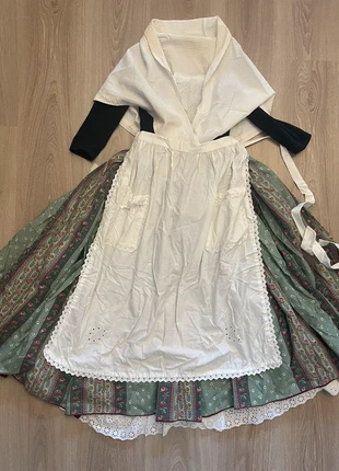 Costume danse provençale, marke: Fait Main, zustand: Gut, größe: 12 Jahre / 152, 60,00 €, 63,70 € inklusive Vinted-Käuferschutz