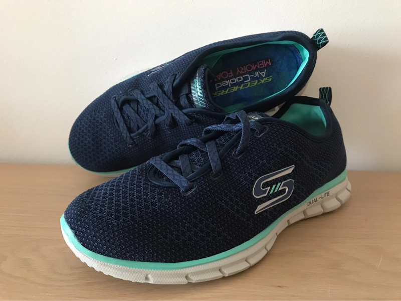 Skechers dual lite sales air cooled