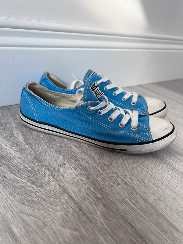 Blue converse shoes Vinted