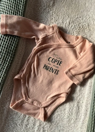 Body 1 mois , marque: Gémo, état: Très bon état, taille: 1-3 mois / 56 cm, 1,00 €, 1,75 € Protection acheteurs incluse