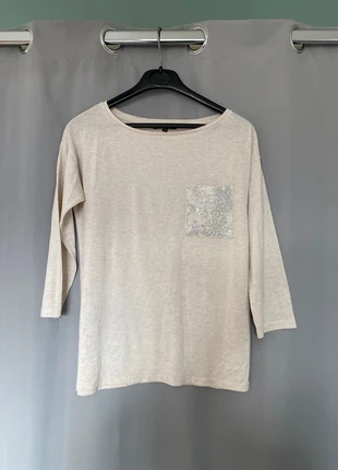 T shirt à manches longues / pull fin - taille XS - beige, crème - poche motif paillette strass, marke: Etam, zustand: Sehr gut, größe: XS / 34 / 6, 4,00 €, 4,90 € inklusive Vinted-Käuferschutz