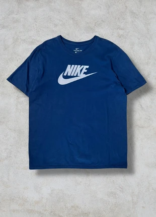 T-Shirt uni Nike floqué vintage unisexe original taille L, merk: Nike, staat: Heel goed, maat: L, € 16,00, € 17,50 inclusief Kopersbescherming