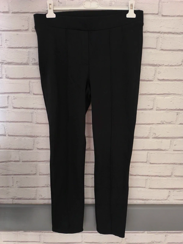 D2980 pantalon noir taille 48/50
