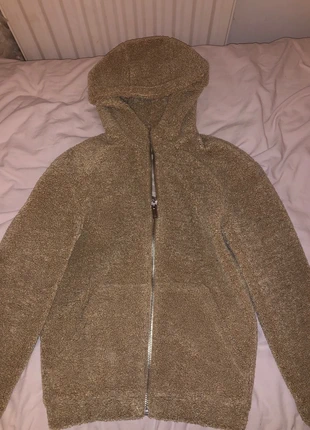 veste en laine bouclée beige , marca: Zara, estado: Novo sem etiquetas, tamanho: XS / 34 / 6, €10.00, €11.20 inclui Proteção do Comprador