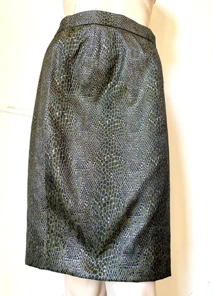 Jupe Nina Ricci droite effet serpent gris argenté – taille 40 – Made in France, marca: Nina Ricci, estado: Muito bom, tamanho: L / 40 / 12, €25.00, €26.95 inclui Proteção do Comprador