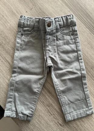 Jean 3 mois garçon, marke: Pat et Ripaton, zustand: Sehr gut, größe: 3-6 Monate / 62, 2,00 €, 2,80 € inklusive Vinted-Käuferschutz