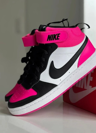 Superbes sneakers montantes Nike taille 37,5, marque: Nike, état: Neuf avec étiquette, taille: 37.5, 79,00 €, 83,65 € Protection acheteurs incluse