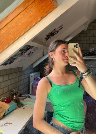 Green tank top, merk: Vintage, staat: Heel goed, maat: S / 36 / 8, € 5,00, € 5,95 inclusief Kopersbescherming