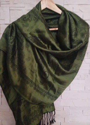 Tres belle etole pashmina, marque: Poussière D'étole, état: Neuf sans étiquette, 8,50 €, 9,63 € Protection acheteurs (Pro) incluse