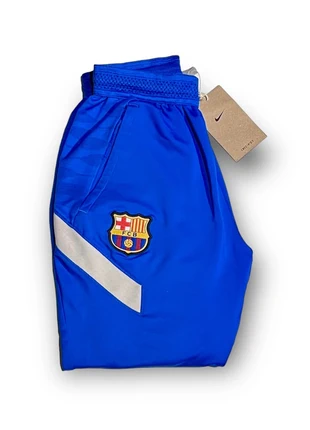 Bas de survêtement NIKE, marke: Nike, zustand: Neu, mit Etikett, größe: S, 19,99 €, 21,69 € inklusive Vinted-Käuferschutz