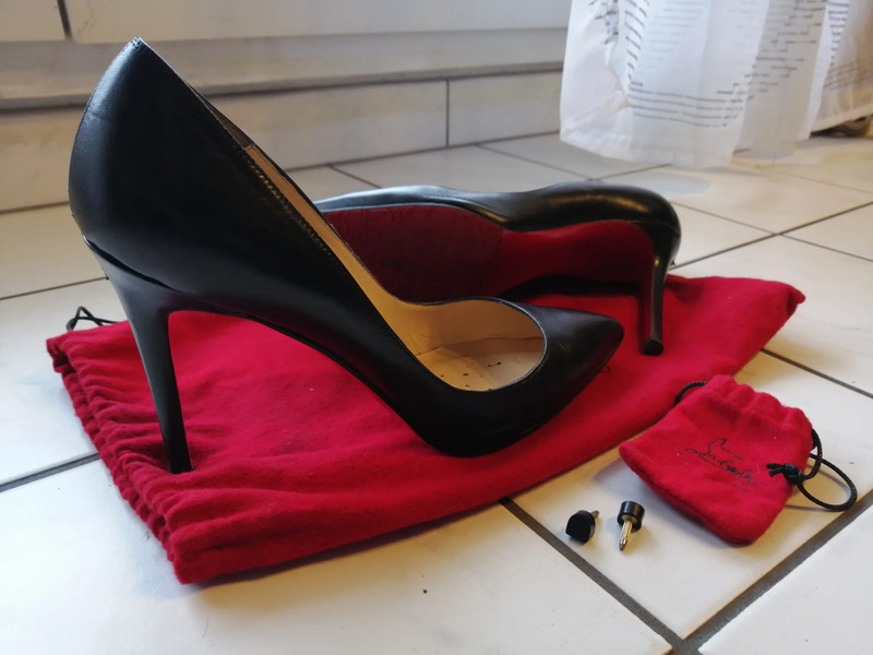 Louboutin mod le Pigalle Vinted