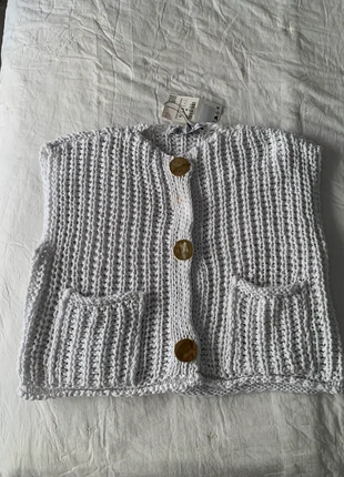 Chaleco punto Zara blanco nuevo talla M, merk: Zara, staat: Nieuw met prijskaartje, maat: M / 38 / 10, € 21,00, € 22,75 inclusief Kopersbescherming