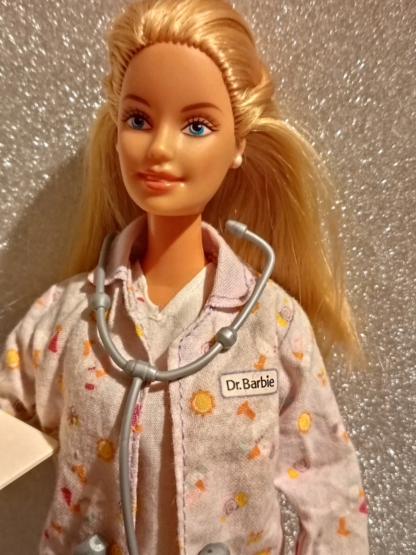Barbie Pediatra della Happy Family