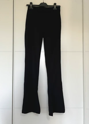 Pantaloni Neri, marque: Terranova, état: Neuf sans étiquette, taille: S / 36 / 8, 7,00 €, 8,05 € Protection acheteurs incluse