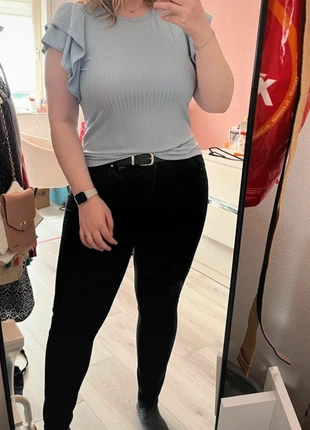 Truitje met leuke mouwen, merk: Shein Curve, staat: Heel goed, maat: XXXL / 46 / 18, € 4,99, € 5,94 inclusief Kopersbescherming