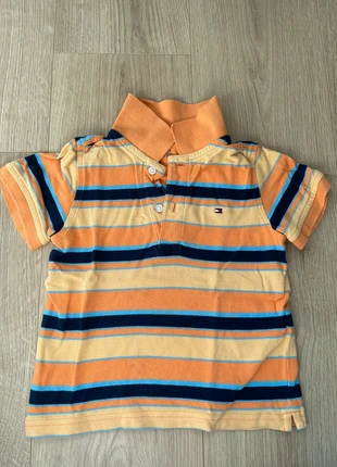 Poloshirt Tommy Hilfiger , merk: Tommy Hilfiger, staat: Veelgebruikt, maat: 3 jaar / 98 cm, € 1,00, € 1,75 inclusief Kopersbescherming