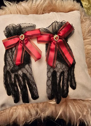 Gothic Handschuhe, merk: Lolita, staat: Nieuw zonder prijskaartje, maat: S, € 10,00, € 11,20 inclusief Kopersbescherming