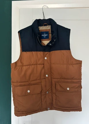 🟤 Brown Old Navy puffer vest - size m men’s, brand: Old Navy, condition: New without tags, size: M, €22.00, €23.80 includes Buyer Protection